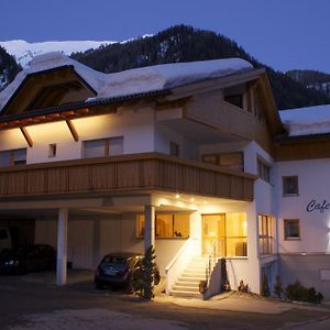 Cafe Schneider Panzió Lappago Exterior photo