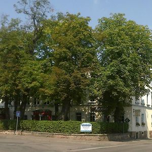 Hotel Weisse Taube Döbeln Exterior photo