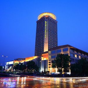 New Century Grand Hotel Saohszing Exterior photo