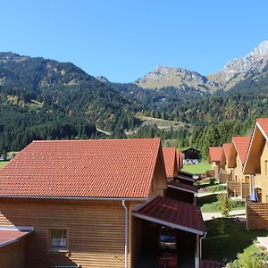 Feriendorf Am Hahnenkamm Apartman Reutte Room photo