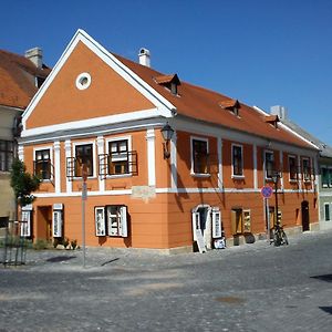 Pont Vendégház Hotel Kőszeg Exterior photo