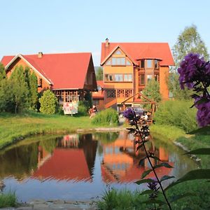 Gostynniy Dvir Raytshtoky Hotel Vorohta Exterior photo