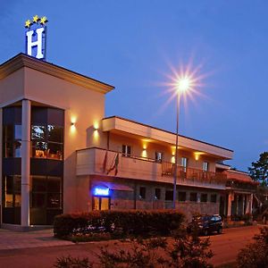 Caprice Hotel Avigliana Exterior photo