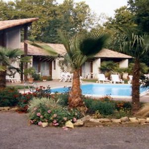 Parc De L'Aiguade Panzió Saint-Paul-lès-Dax Exterior photo