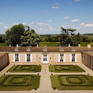 Chateau Fombrauge Panzió Saint-Christophe-des-Bardes Exterior photo