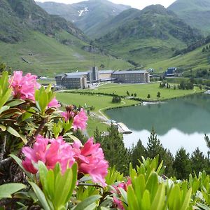 Apartaments Vall De Nuria Queralbs Exterior photo