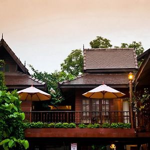 Baantawan Guesthouse Paj Exterior photo