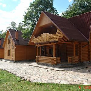 Bilochka Hotel Erdőpatak Exterior photo