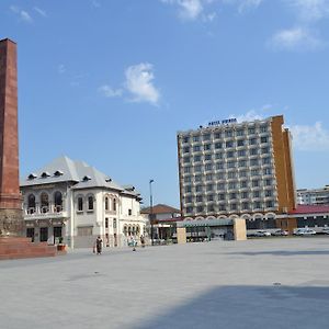 Hotel Unirea Foksány Exterior photo