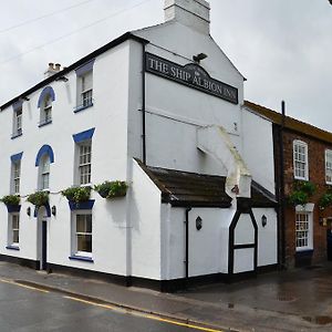 The Ship Albion Hotel Spalding Exterior photo