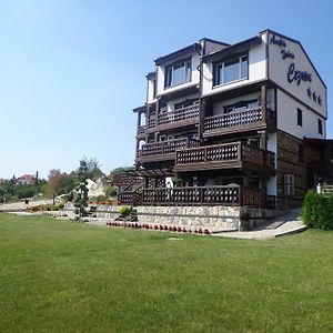 Aparthotel Seasons Glavatarski Han Glavatarci Exterior photo