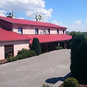 Penzion Jaros Hotel Popůvky Exterior photo