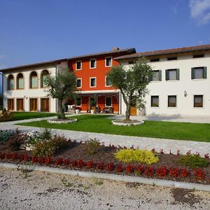 Le Favole Agriturismo Vendégház Sacile Exterior photo