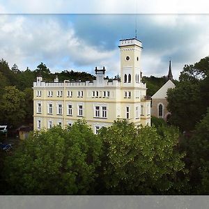 Hotel Štekl - Hrubá Skála Exterior photo