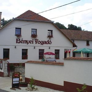 Bényei Fogadó Panzió és Étterem Panzió Erdőbénye Exterior photo