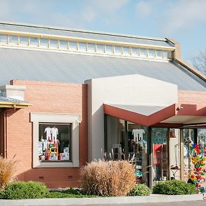 Goldies On Piper Kyneton Exterior photo