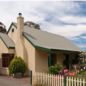 Country Pleasures Bed And Breakfast Angaston Exterior photo