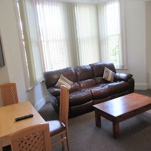 No 4 - Large 2 Bed Near Sefton Park And Lark Lane Apartman Liverpool Exterior photo