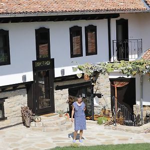 Guest House Epochs Since 1871 Ljaszkovec Exterior photo