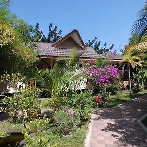 Finca-Marina Villa Rayong Exterior photo