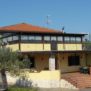 Azienda Agricola Carbone Cosimo Vendégház Montecorvino Pugliano Exterior photo