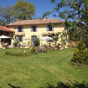 Domaine Le Chec Panzió Saint-Ost Exterior photo