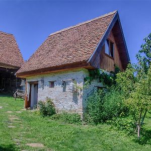 Dominic Boutique - Gardener'S Cottage Miklóstelke Exterior photo