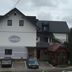 Gostilna In Prenocisca Gedzo Hotel Novo Mesto Exterior photo