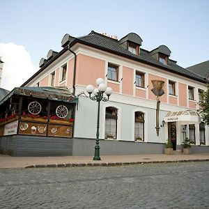 Hotel Club Késmárk Exterior photo