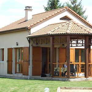 Lac De Naussac Langogne Exterior photo