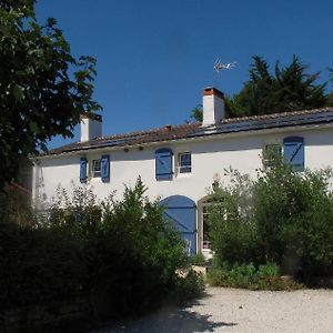 La Claverie Panzió Sainte-Radégonde-des-Noyers Exterior photo