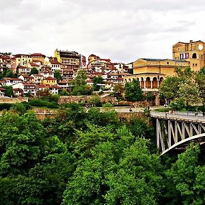 Trendy Inn Veliko Tarnovo Exterior photo