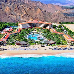 Fujairah Rotana Resort & Spa - Al Aqah Beach Exterior photo