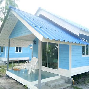 Mr.Yong Tour & Homestay Muk-sziget Exterior photo