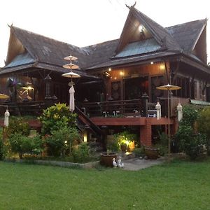 Oui Kaew Homestay Phajau Exterior photo