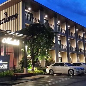 Morage Hotel Phitszanulok Exterior photo