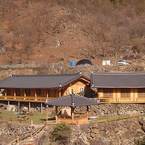 Buchungol Pension Villa Hadong Exterior photo