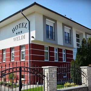 Hotel Weldi Győr Exterior photo