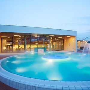 Vitalhotel Der Parktherme - Inkl Thermeneintritt & Sauna Bad Radkersburg Exterior photo