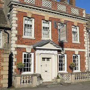 The Highworth Hotel Swindon Exterior photo