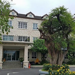 Piccolo House Hotel Szuphanburi Exterior photo