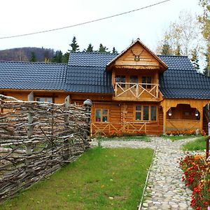 Skhovanka Dovbusha Hotel Mihovo Exterior photo