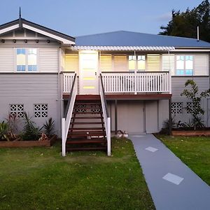 Beautiful Queenslander Villa Townsville Exterior photo