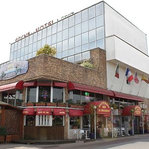 Arche Hotel Vierzon Exterior photo