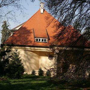 Vila Háj Hotel Usov Exterior photo