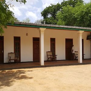 Lokuge Grand Resort Kataragama Exterior photo