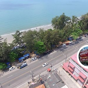 Sunee Beach Apartment Laem Mae Phim Rayong Exterior photo