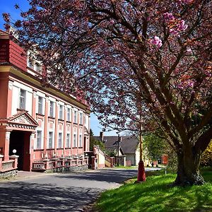 Penzion Klaster Trebenice Exterior photo