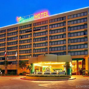 Mcm Elegante Hotel & Conference Center Beaumont Exterior photo