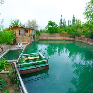 Amiran'S Lake Tbiliszi Exterior photo